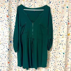 Torrid size 5 green top with zip and tie details